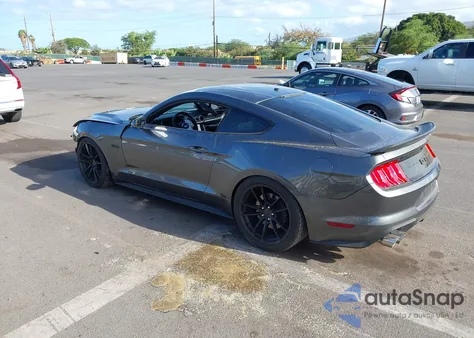 2018 Ford Mustang Gt Premium z USA, uszkodzony, nr VIN 1FA6P8CF1J5109257